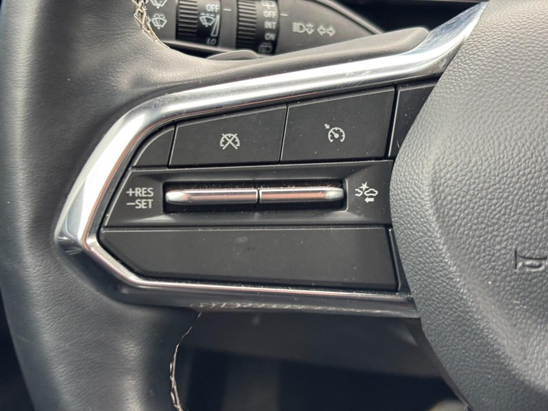 Chevrolet Equinox EV Vehicle Full-screen Gallery Image 17