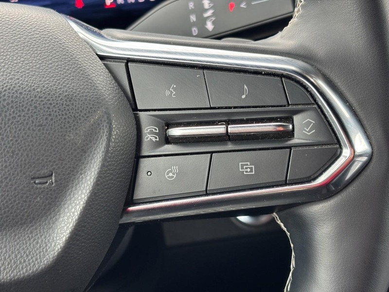 Chevrolet Traverse Vehicle Full-screen Gallery Image 19