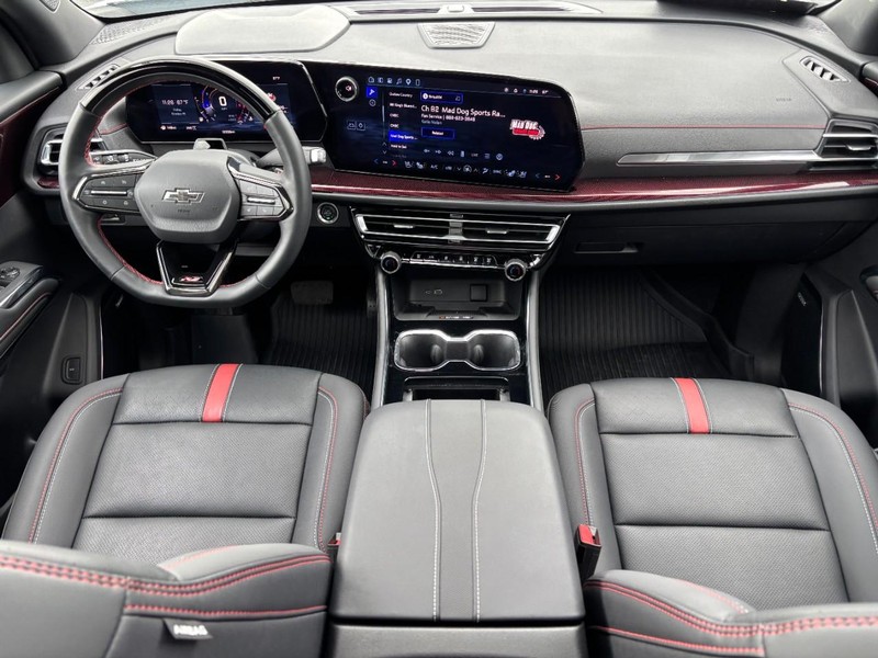 Chevrolet Traverse Vehicle Full-screen Gallery Image 12