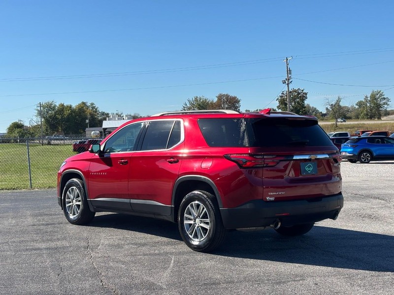 Chevrolet Traverse Vehicle Full-screen Gallery Image 03