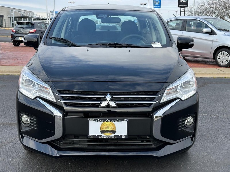 Mitsubishi Mirage G4 Vehicle Full-screen Gallery Image 9