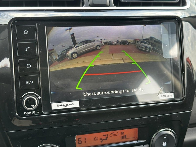 Mitsubishi Mirage G4 Vehicle Full-screen Gallery Image 20