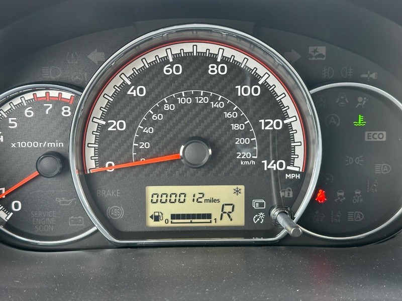 Mitsubishi Mirage G4 Vehicle Full-screen Gallery Image 25