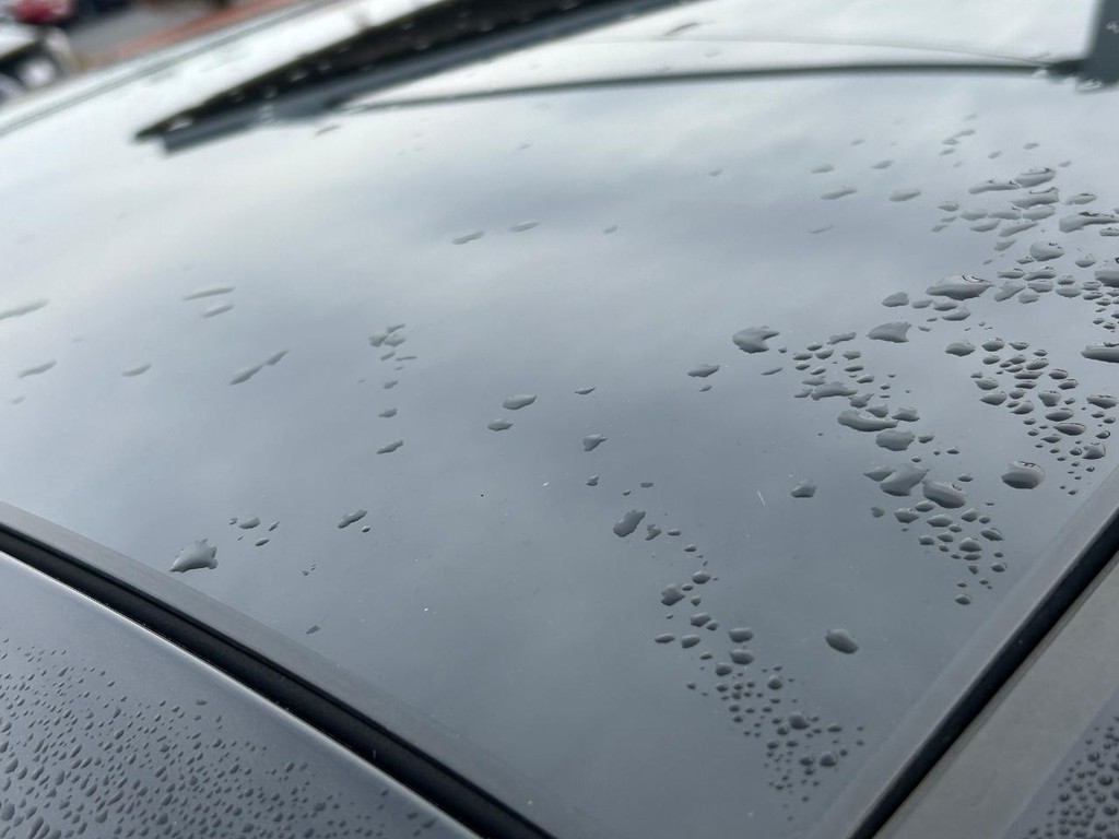 Cadillac LYRIQ Vehicle Full-screen Gallery Image 14