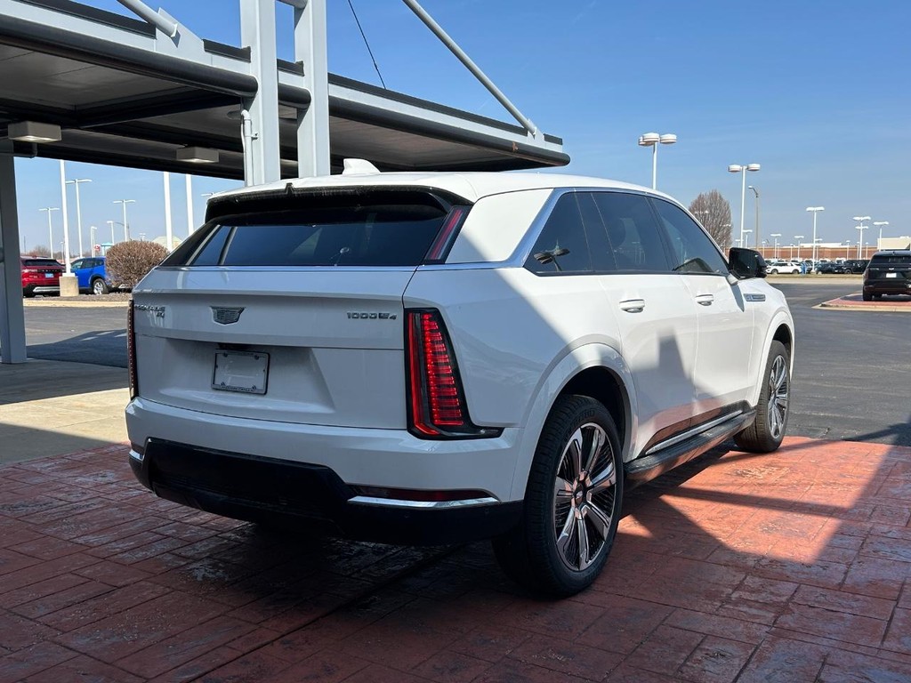 Cadillac Escalade IQ Vehicle Full-screen Gallery Image 5