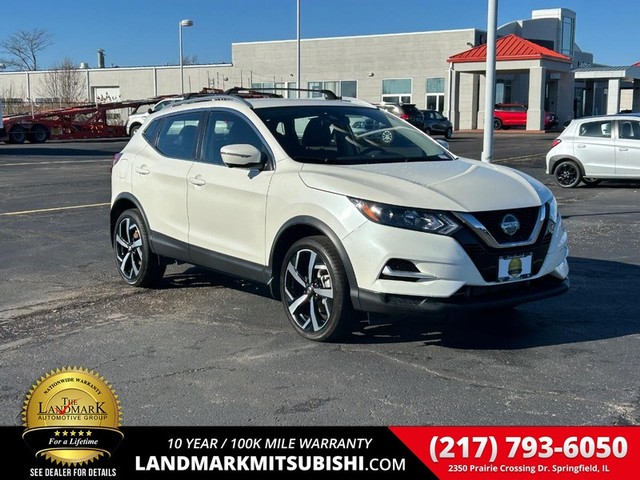 2022 Nissan Rogue Sport SL at Landmark Cadillac in Springfield IL