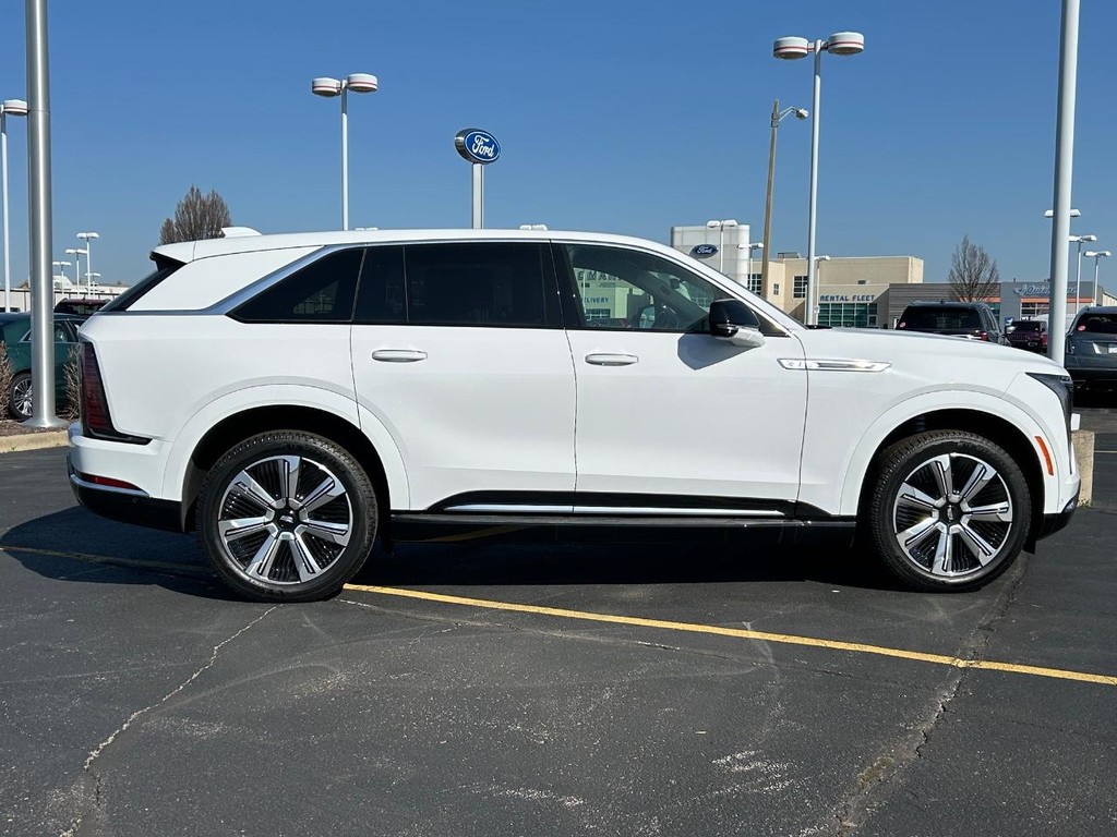 Cadillac Escalade IQ Vehicle Full-screen Gallery Image 6