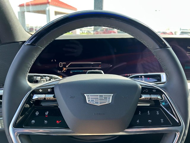 2025 Cadillac Escalade IQ Luxury 1 - Photo 15