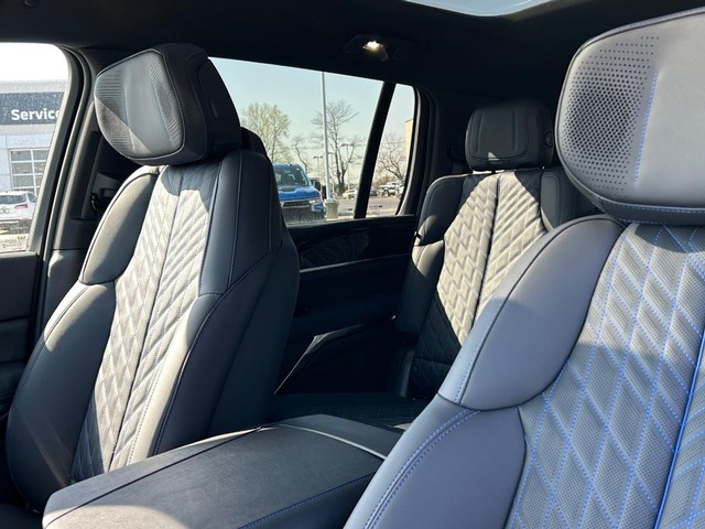 2025 Cadillac Escalade IQ Luxury 1 - Photo 17