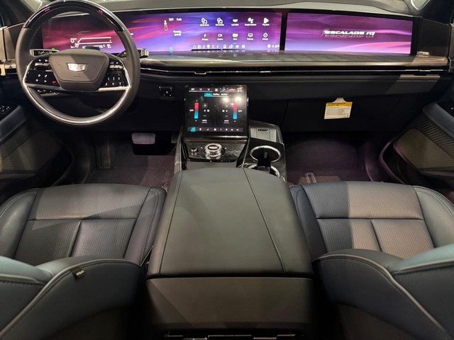 2025 Cadillac Escalade IQ Sport 2 - Photo 12
