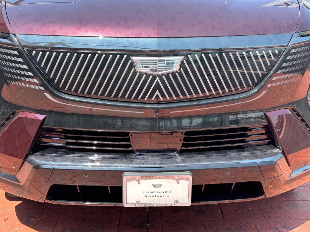 Cadillac Escalade IQ Vehicle Full-screen Gallery Image 9