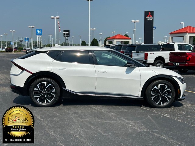 Used 2024 Kia EV6 Wind with VIN KNDC3DLC8R5614814 for sale in Springfield, IL