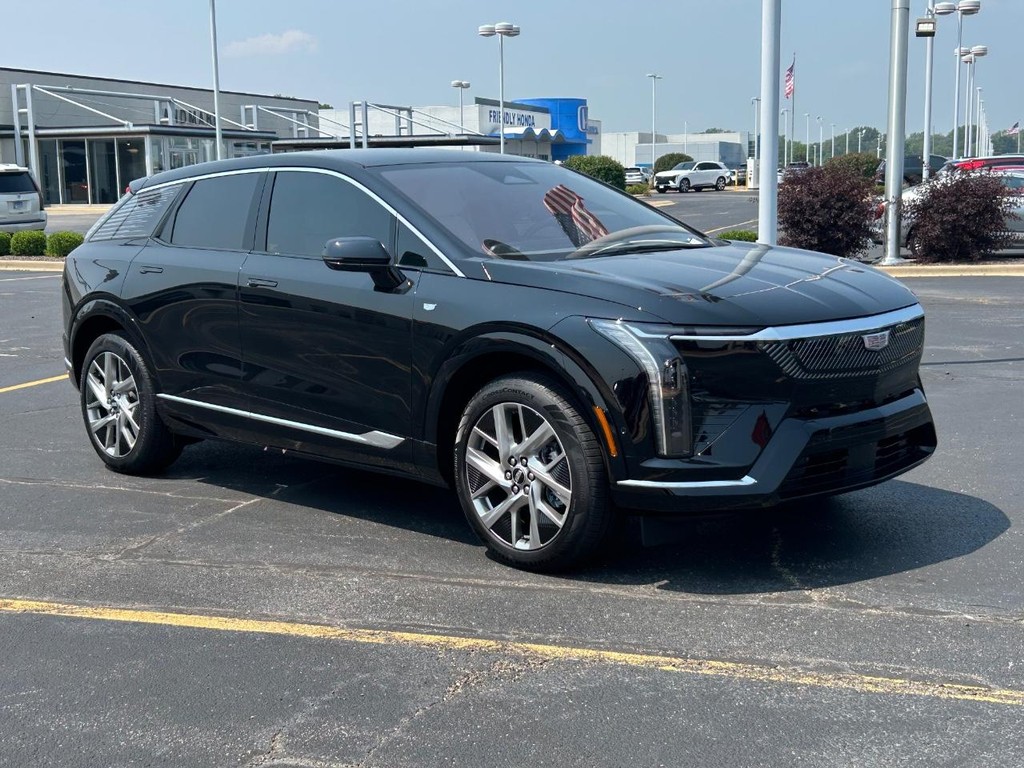 Cadillac OPTIQ Vehicle Full-screen Gallery Image 7