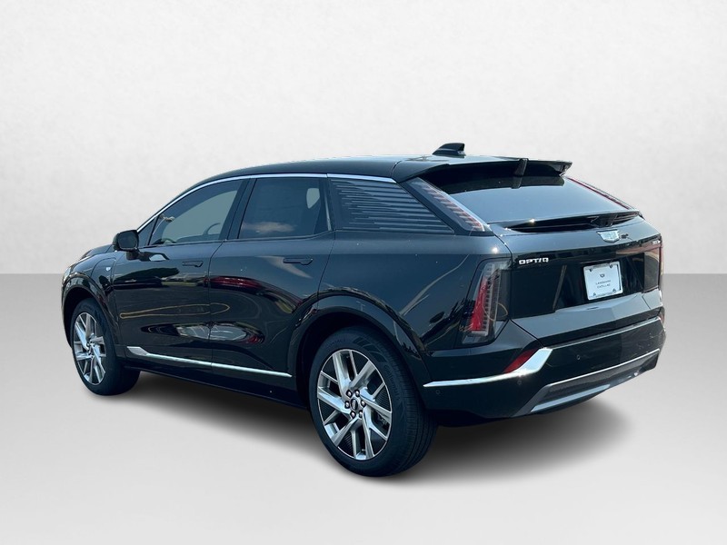 Cadillac OPTIQ Vehicle Full-screen Gallery Image 3