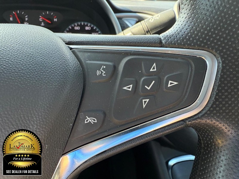 Chevrolet Malibu Vehicle Full-screen Gallery Image 11