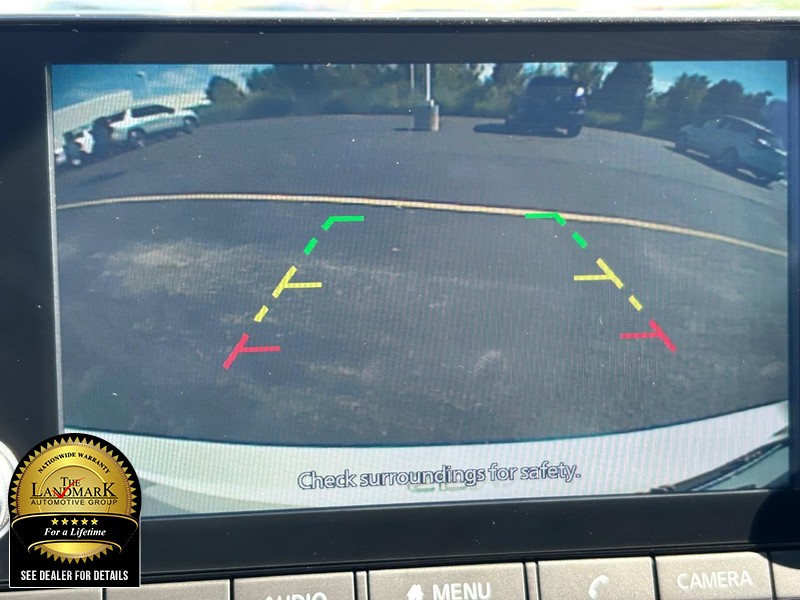 Nissan Sentra Vehicle Full-screen Gallery Image 13