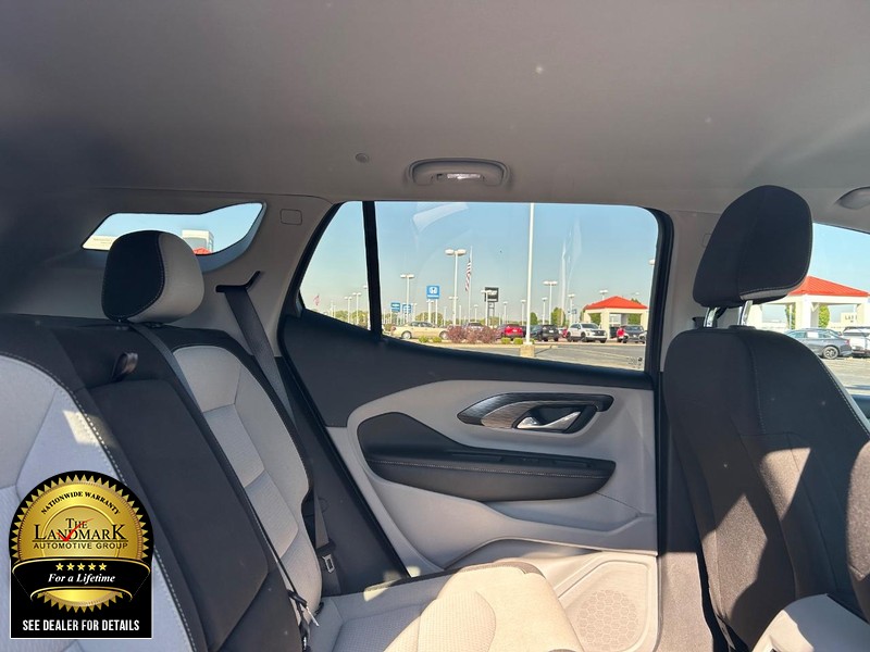 GMC Terrain Vehicle Full-screen Gallery Image 15