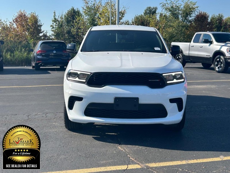 Dodge Durango Vehicle Full-screen Gallery Image 4