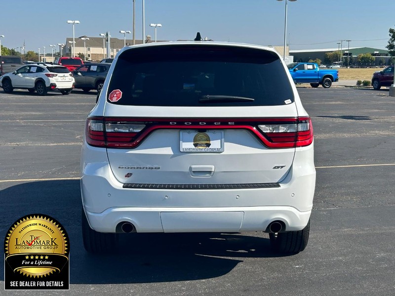 Dodge Durango Vehicle Full-screen Gallery Image 7