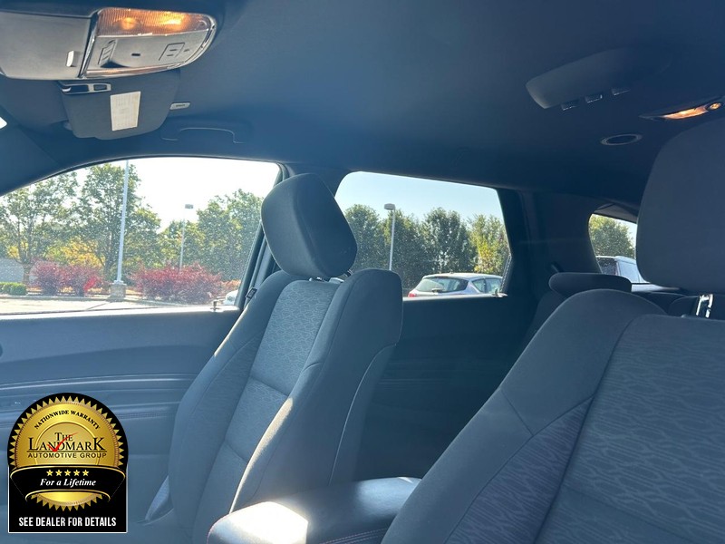 Dodge Durango Vehicle Full-screen Gallery Image 9