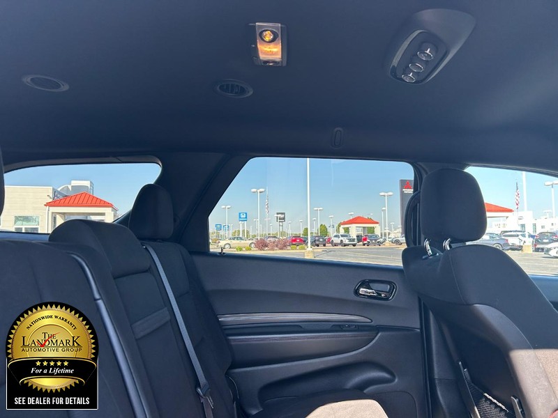 Dodge Durango Vehicle Full-screen Gallery Image 15