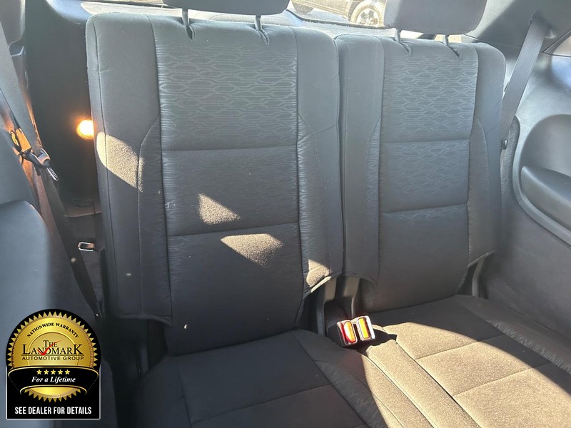 Dodge Durango Vehicle Full-screen Gallery Image 17