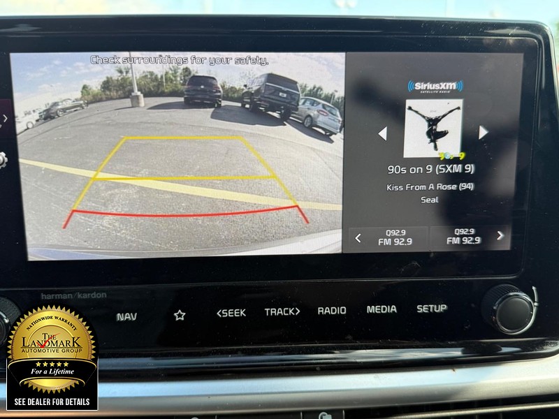 Kia Forte Vehicle Full-screen Gallery Image 13