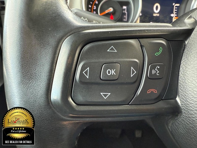 Jeep Wrangler Unlimited Vehicle Full-screen Gallery Image 10