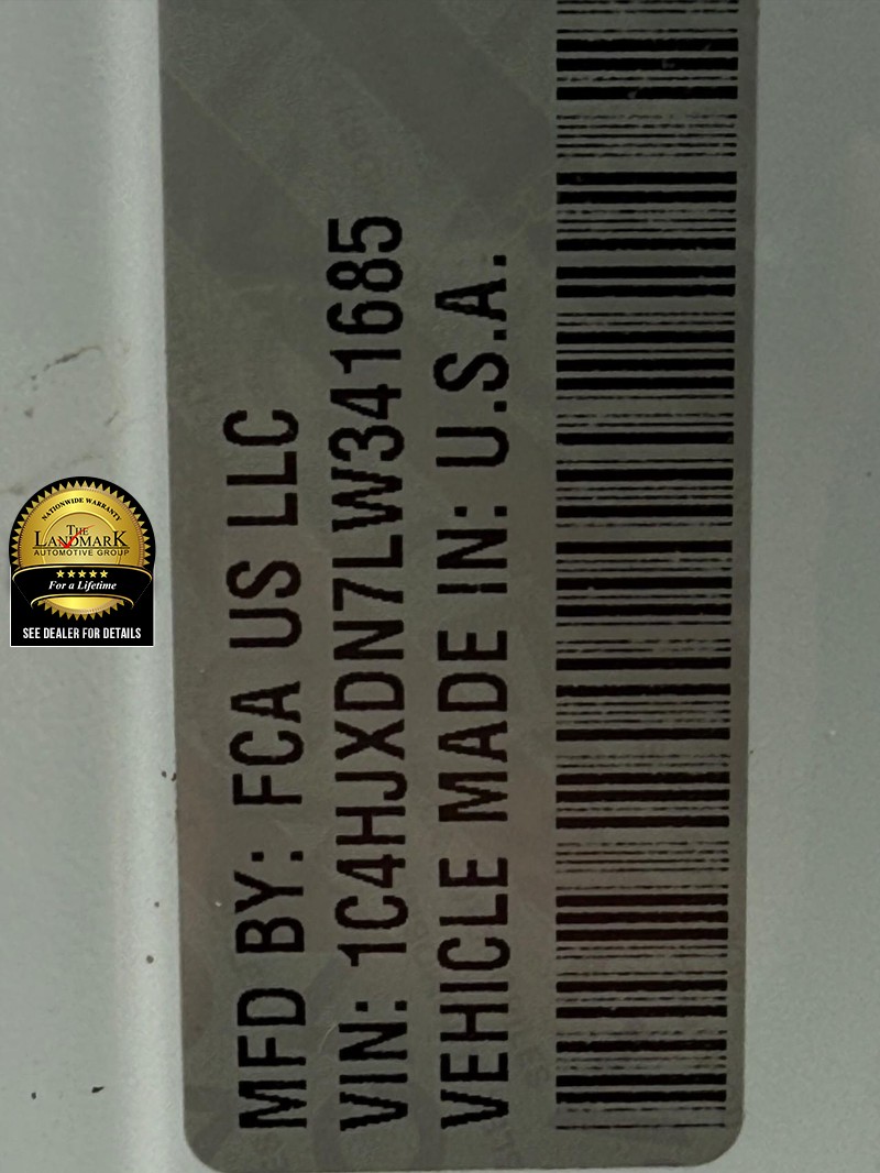 Jeep Wrangler Unlimited Vehicle Full-screen Gallery Image 20