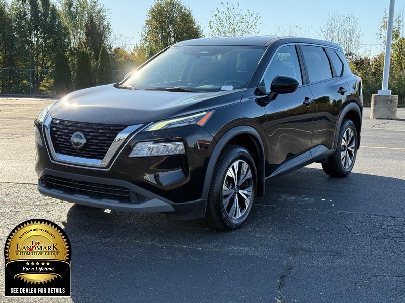 Nissan Rogue Vehicle Full-screen Gallery Image 5