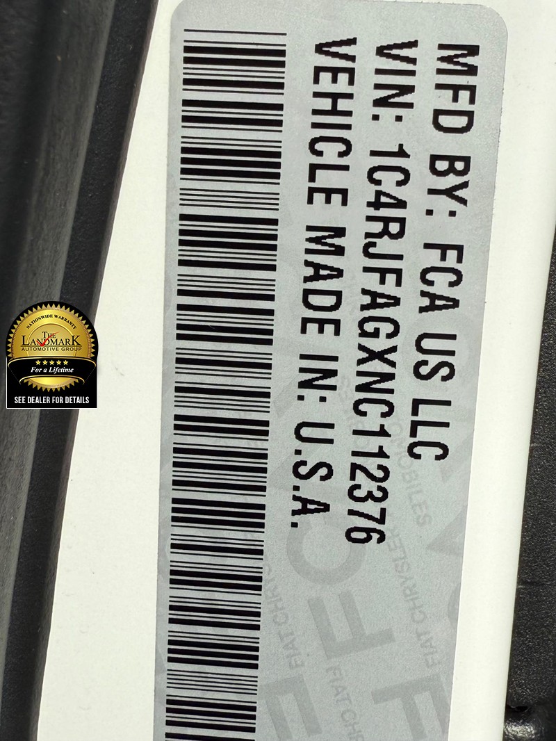 Jeep Grand Cherokee WK Vehicle Full-screen Gallery Image 22