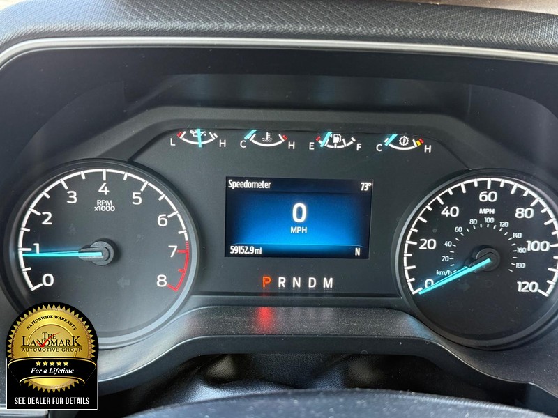 Ford F-150 Vehicle Full-screen Gallery Image 12