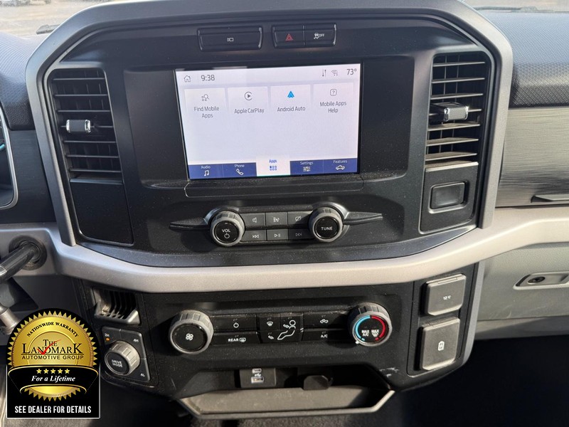 Ford F-150 Vehicle Full-screen Gallery Image 17