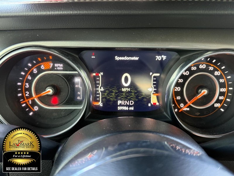 Jeep Wrangler Unlimited Vehicle Full-screen Gallery Image 12