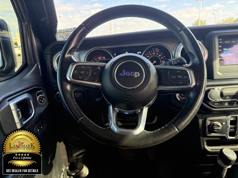 Jeep Wrangler Unlimited Vehicle Full-screen Gallery Image 16