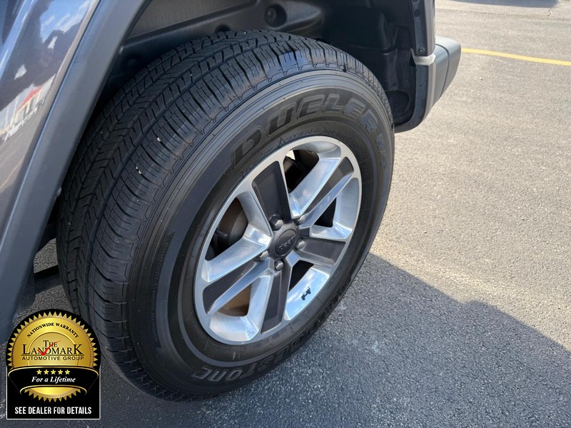 Jeep Wrangler Unlimited Vehicle Full-screen Gallery Image 19