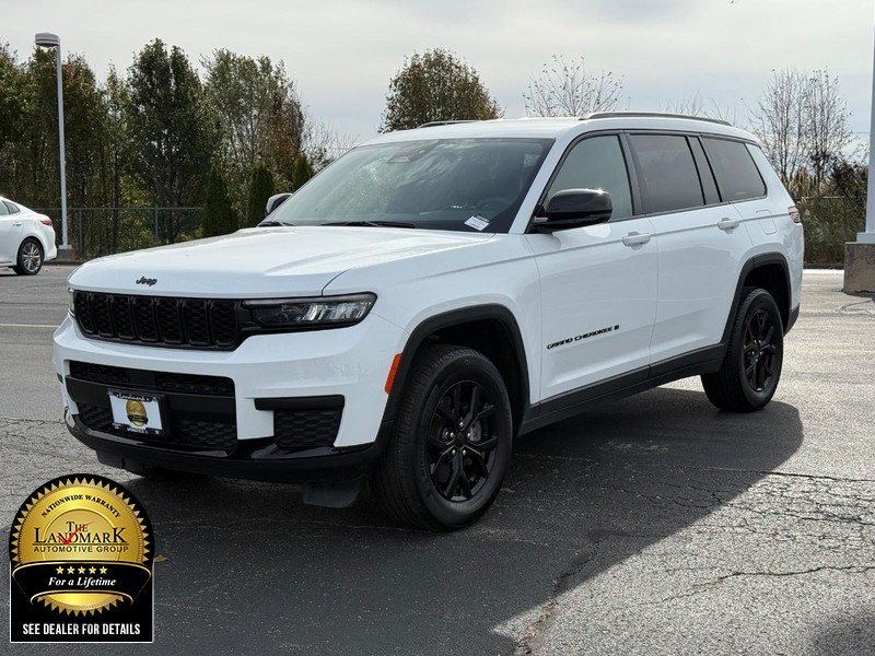 Jeep Grand Cherokee L Vehicle Full-screen Gallery Image 5