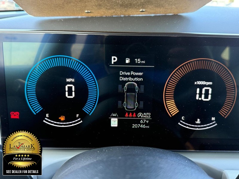 Hyundai Tucson Vehicle Full-screen Gallery Image 12