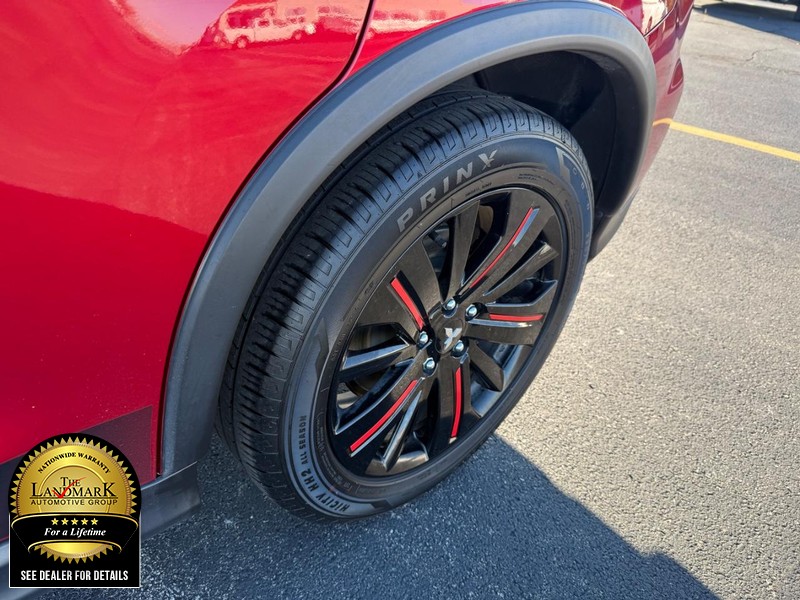 Mitsubishi Outlander Sport Vehicle Full-screen Gallery Image 20