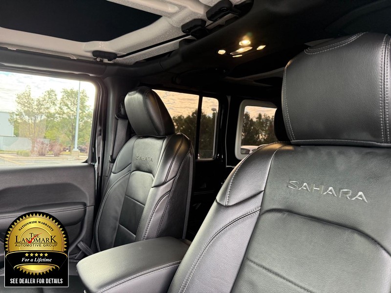 Jeep Wrangler 4xe Vehicle Full-screen Gallery Image 9