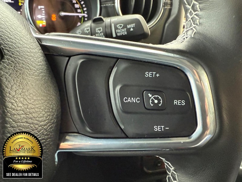 Jeep Wrangler 4xe Vehicle Full-screen Gallery Image 11