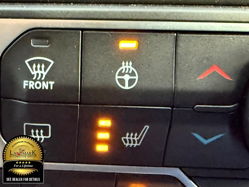 Jeep Wrangler 4xe Vehicle Full-screen Gallery Image 14