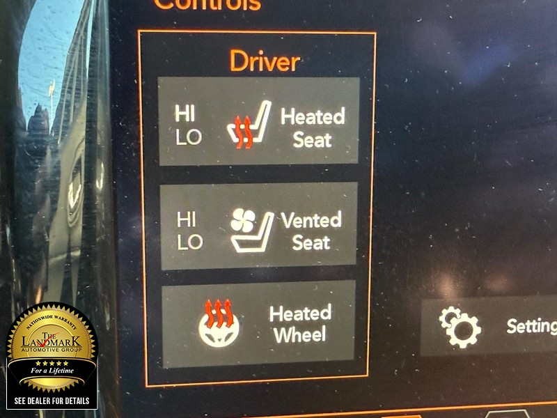 Jeep Compass Vehicle Full-screen Gallery Image 14