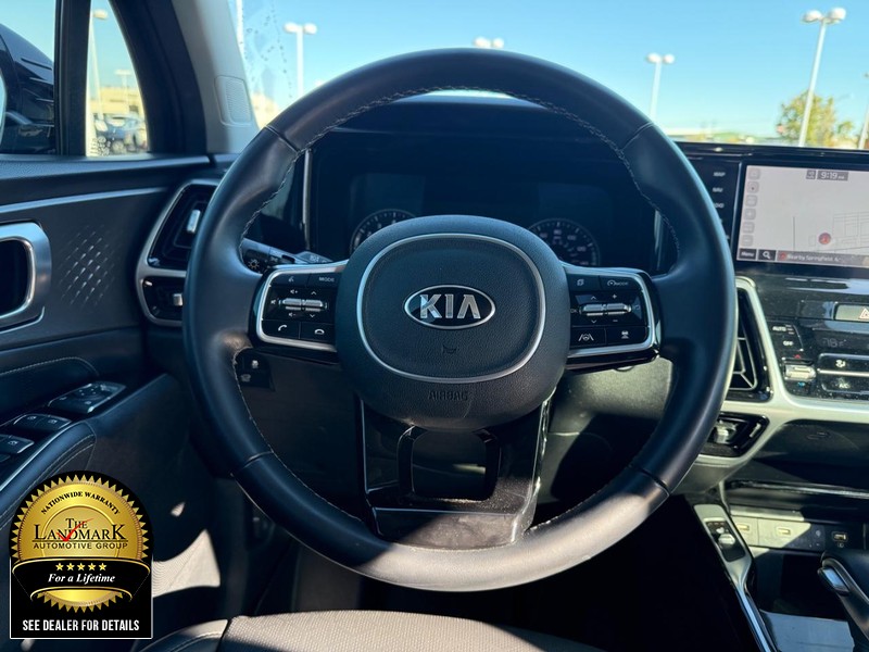 Kia Sorento Vehicle Full-screen Gallery Image 19