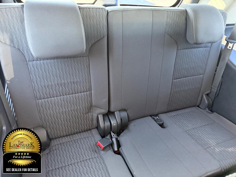 Chevrolet Tahoe Vehicle Full-screen Gallery Image 16