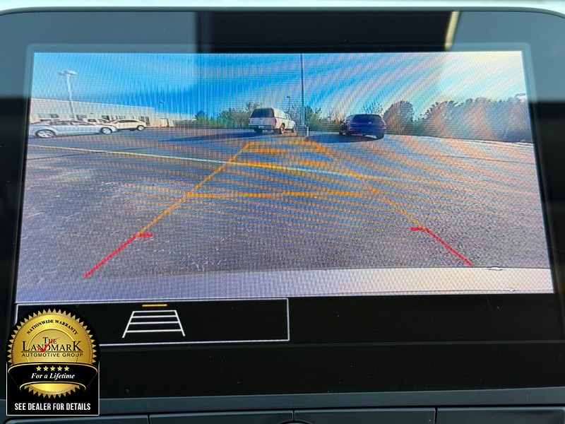 Chevrolet Malibu Vehicle Full-screen Gallery Image 13