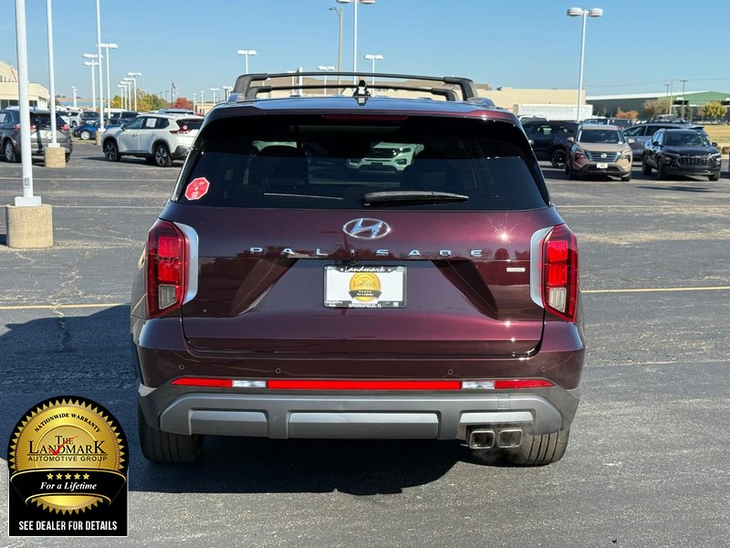 Hyundai Palisade Vehicle Full-screen Gallery Image 7