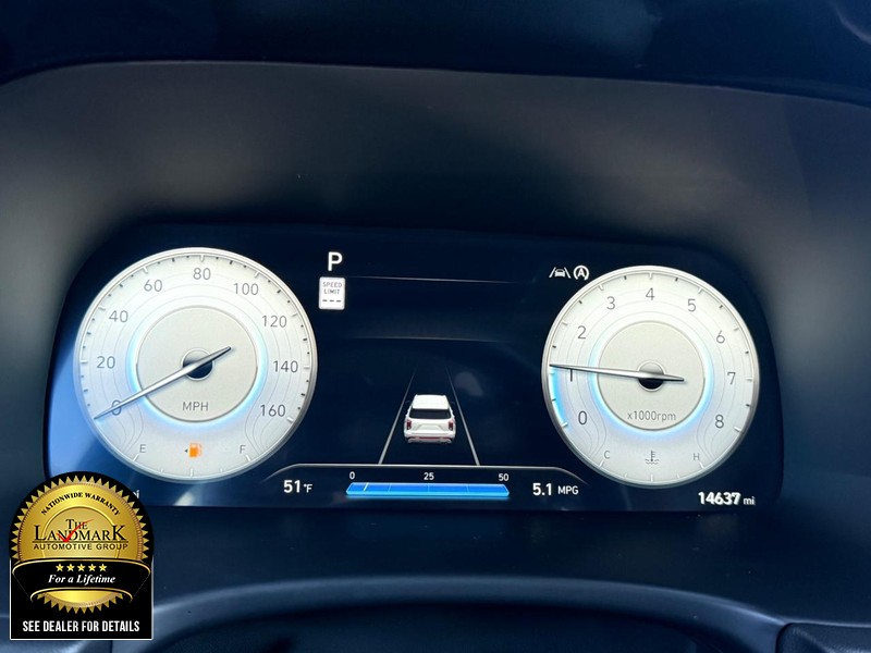 Hyundai Palisade Vehicle Full-screen Gallery Image 12