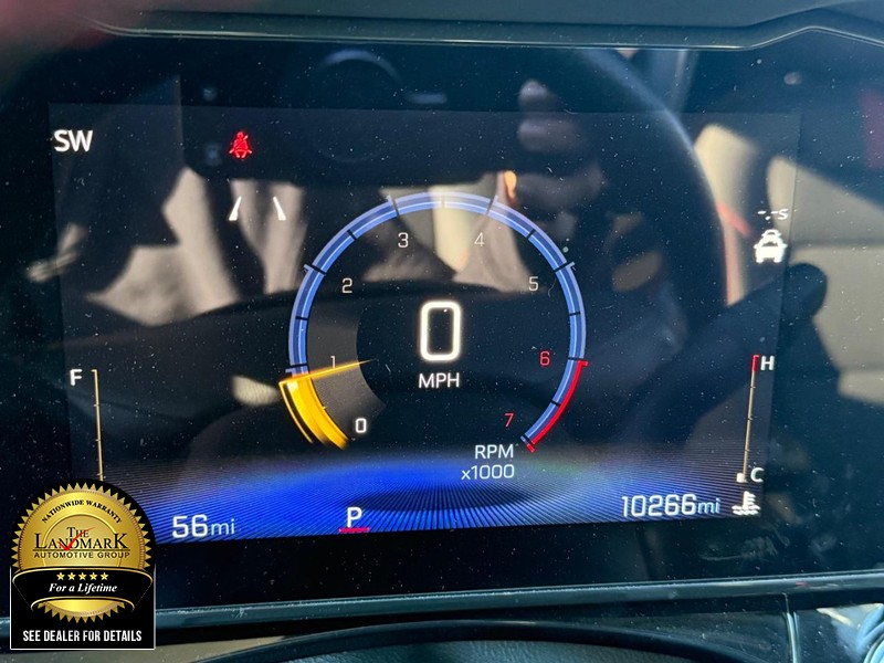 Chevrolet Trax Vehicle Full-screen Gallery Image 12