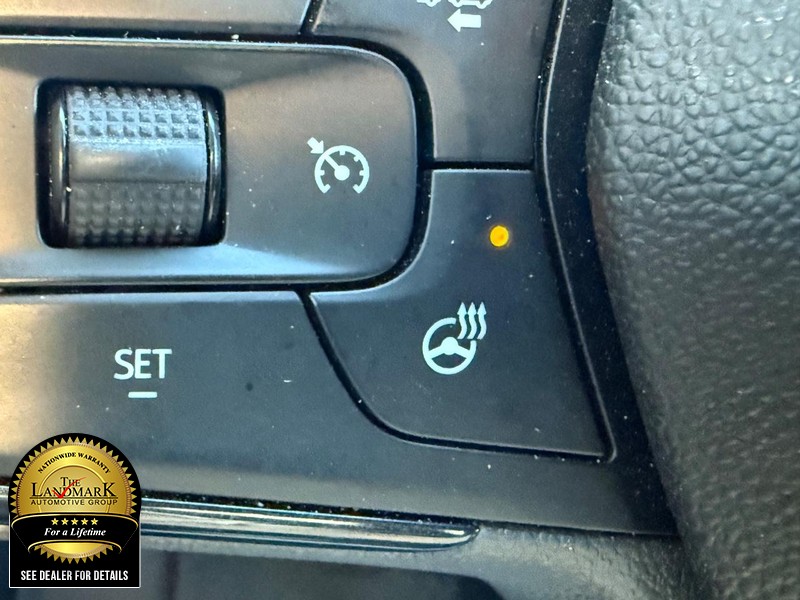 Chevrolet Trax Vehicle Full-screen Gallery Image 15